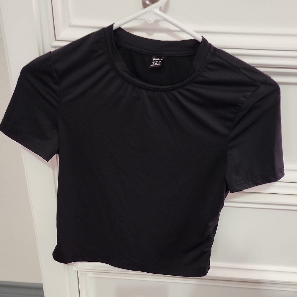 SHEIN Classic Black Short Sleeve Tee